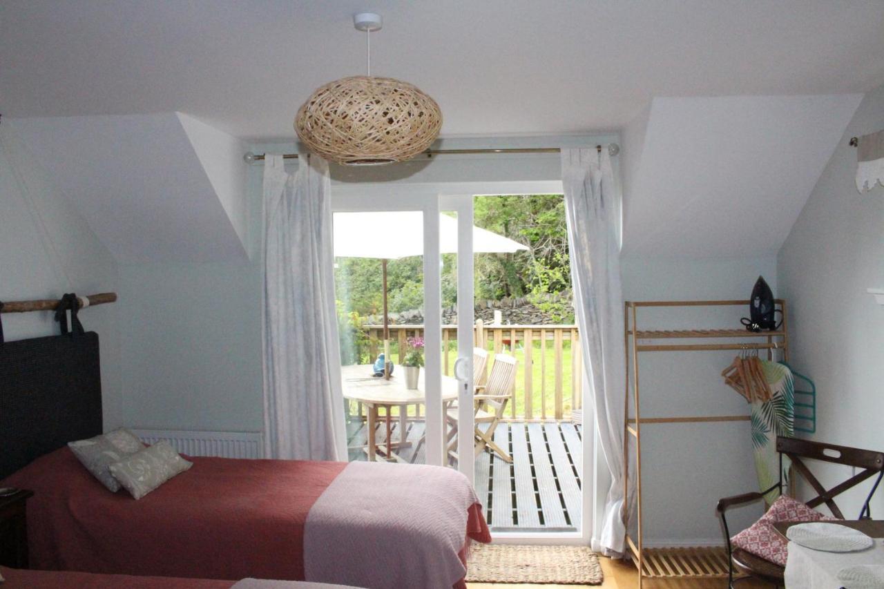 Bayside Bed & Breakfast Fort William Exterior photo